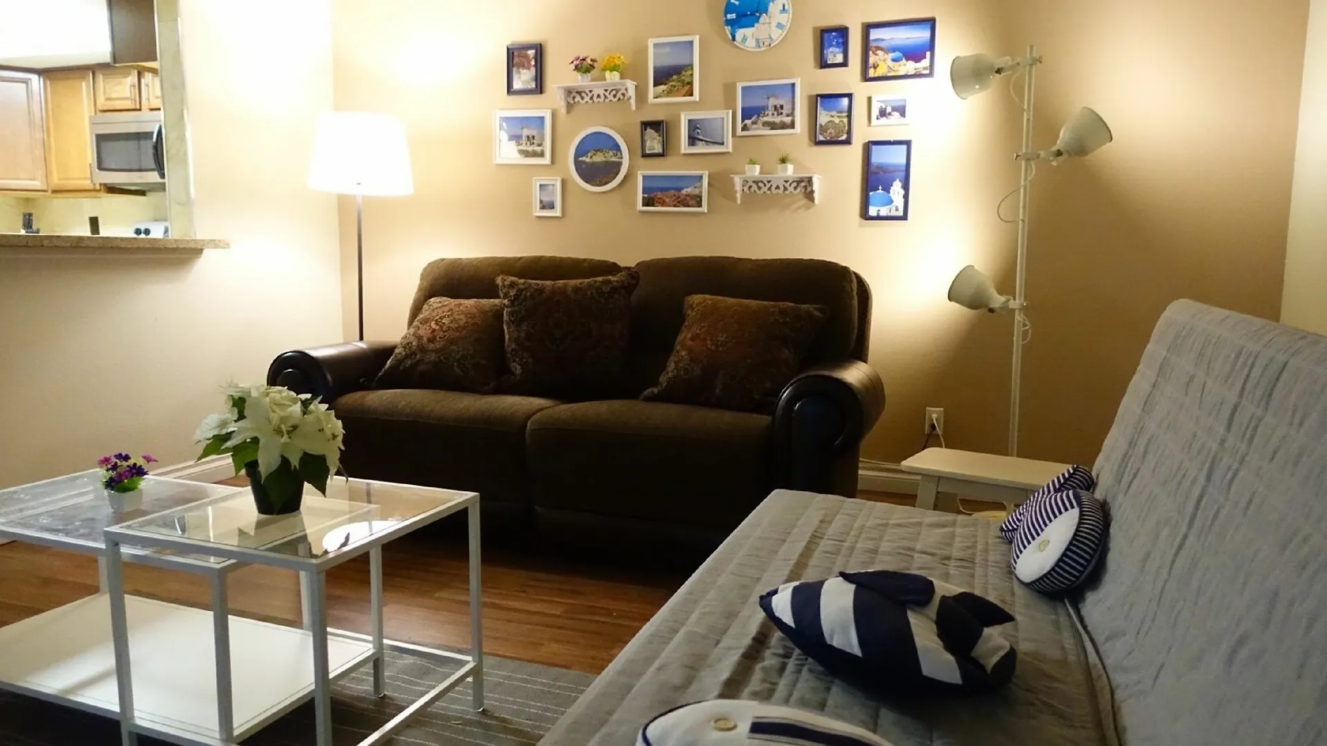Country Club Luxury Suites Las Vegas