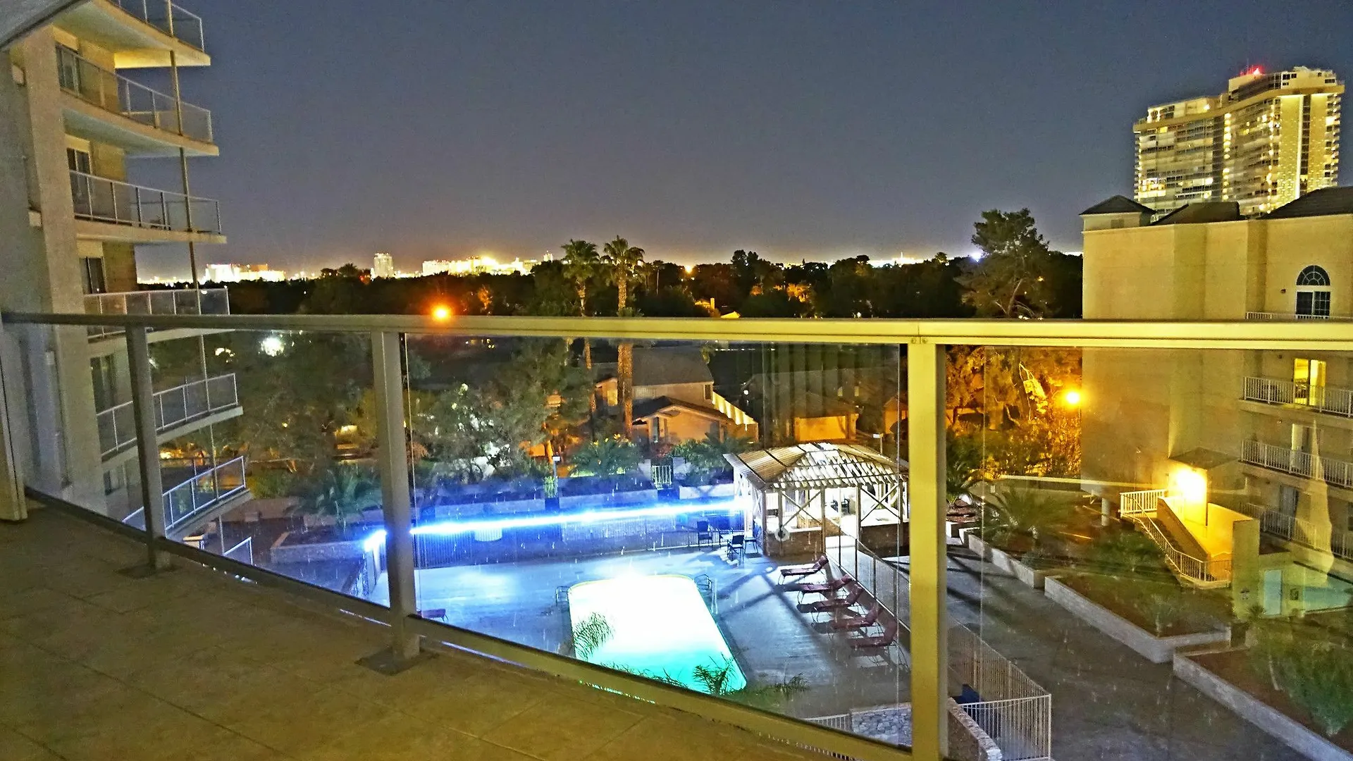 Hotell Country Club Luxury Suites Las Vegas